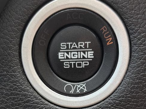 Used 2019 RAM 2500 Big Horn AWD/4WD image 4