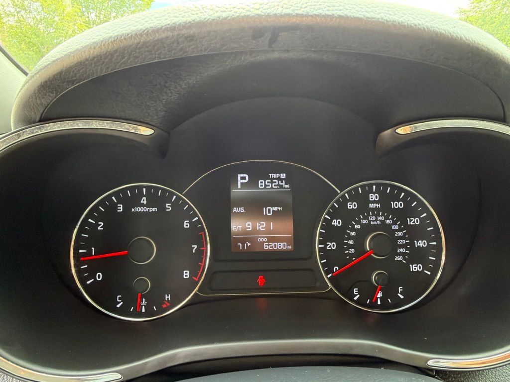 Used 2017 Kia Forte LX FWD image 17