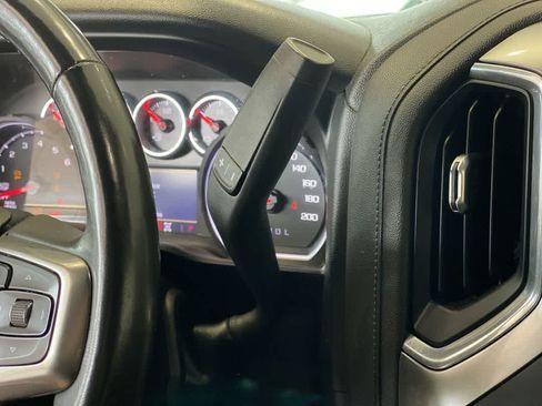 Used 2020 Chevrolet Silverado 1500 LT Trail Boss w/ Convenience Package AWD/4WD image 22