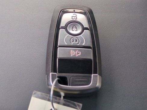 New 2026 Ford Maverick XLT w/ XLT Luxury Package image 27