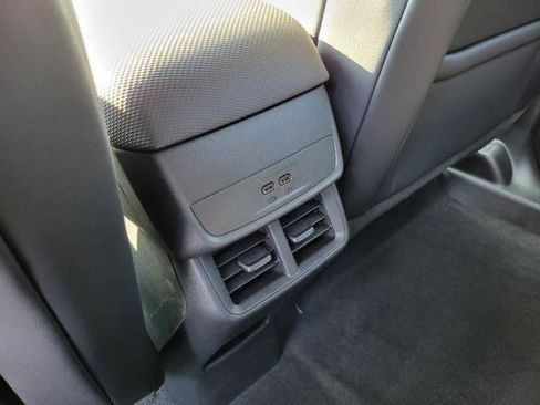 New 2027 Chevrolet Equinox LT w/ Convenience Package II AWD/4WD image 29