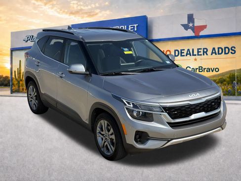 Used 2022 Kia Seltos S FWD image 11