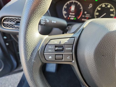 Certified 2024 Honda HR-V LX image 20