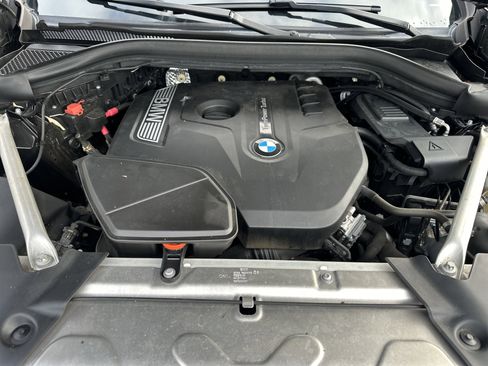 Used 2019 BMW X4 xDrive30i w/ Premium Package image 9