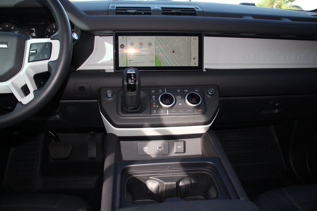 Used 2024 Land Rover Defender 110 S AWD/4WD image 16