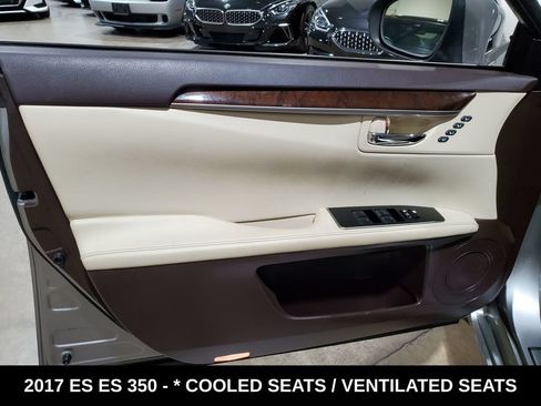Used 2017 Lexus ES 350 w/ Premium Package FWD image 8