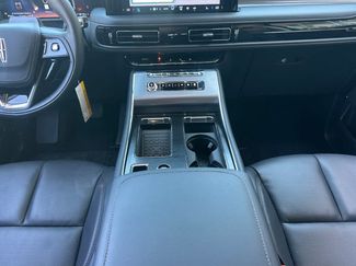 New 2026 Lincoln Aviator AWD video 3