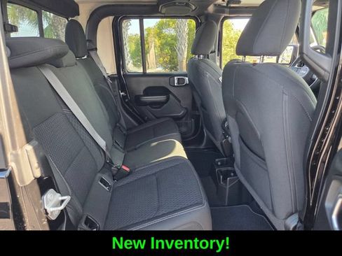 Used 2021 Jeep Gladiator Sport w/ Quick Order Package 24Q 80Th AWD/4WD image 18