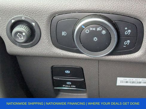 Used 2022 Ford E-Transit Low Roof image 48