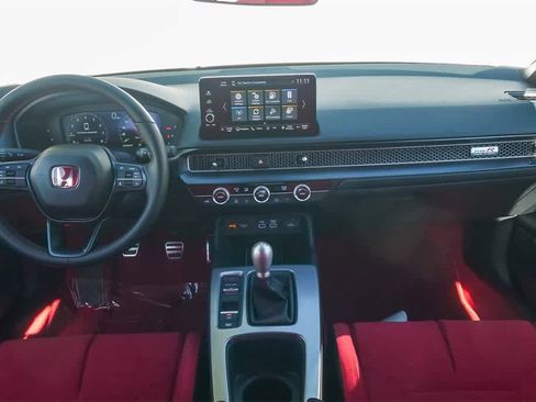 Used 2025 Honda Civic Type R image 11