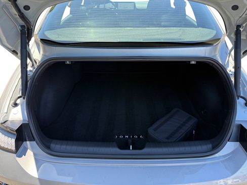 Used 2024 Hyundai Ioniq 6 SEL RWD image 17