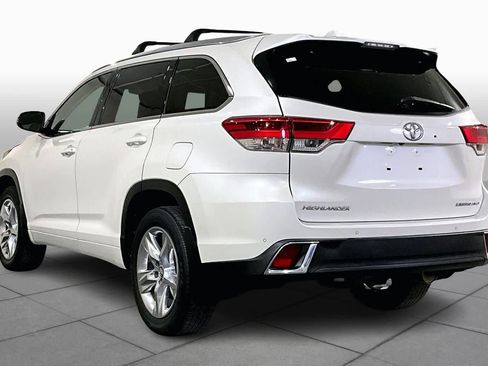Used 2019 Toyota Highlander Limited image 21