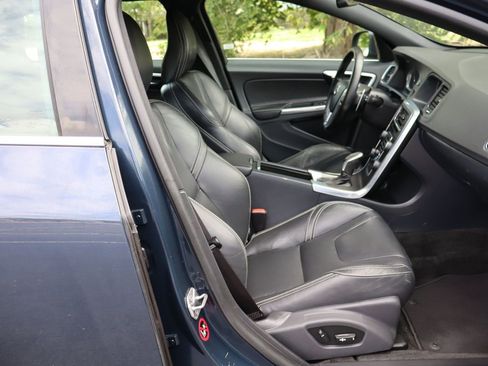 Used 2015 Volvo V60 T5 Premier Plus AWD/4WD image 22