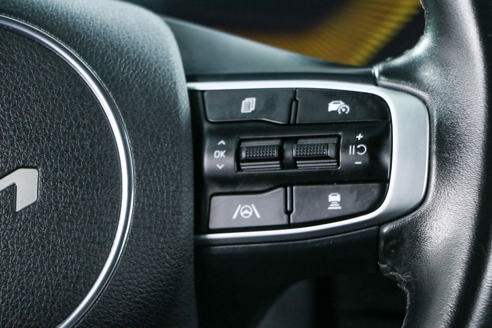 Used 2025 Kia K5 GT-Line w/ GT-Line Premium Package FWD image 14