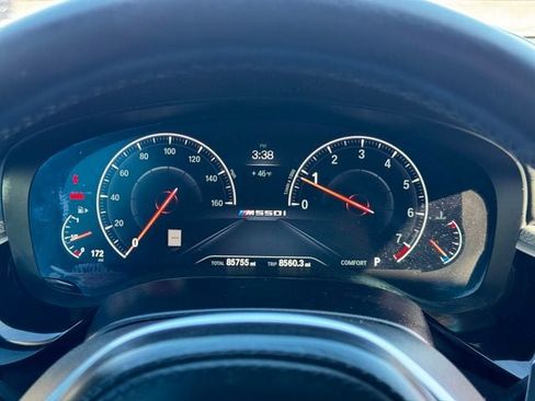 Used 2019 BMW M550i xDrive AWD/4WD image 11