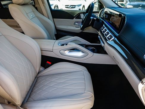 New 2026 Mercedes-Benz GLE 53 AMG 4MATIC image 16