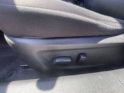 Used 2023 Nissan Altima 2.5 SV FWD image 16