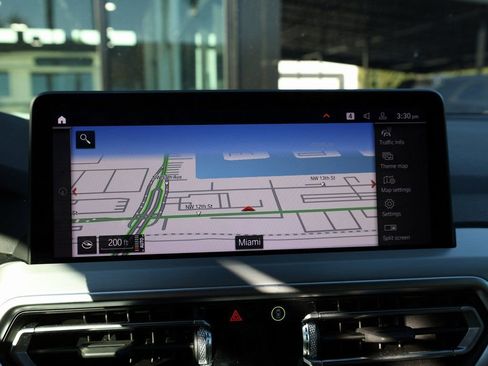 Used 2025 BMW X4 xDrive30i image 33