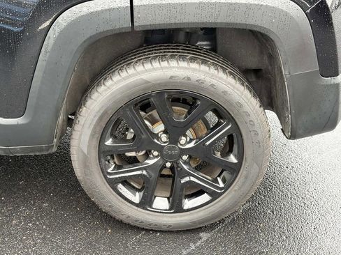 Used 2023 Jeep Renegade Altitude w/ Sun/Sound Group image 11