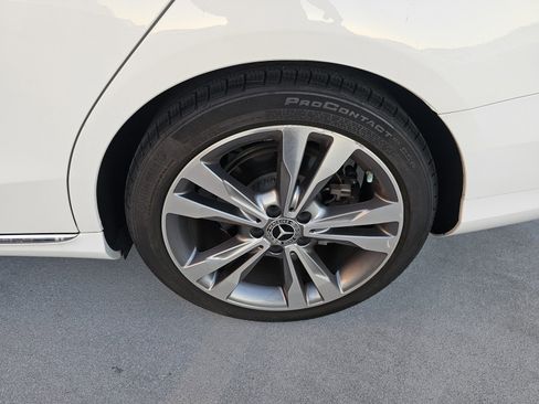 Certified 2018 Mercedes-Benz C 300 Sedan image 10