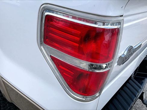Used 2013 Ford F150 King Ranch w/ King Ranch Luxury Pkg AWD/4WD image 27
