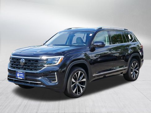 Certified 2025 Volkswagen Atlas SEL Premium R-Line AWD/4WD image 3