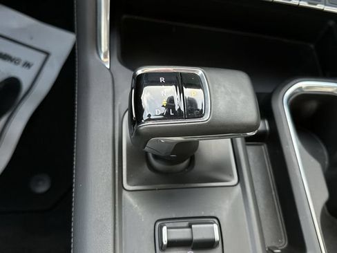 Certified 2024 GMC Sierra 1500 Denali w/ Denali Reserve Package AWD/4WD image 28