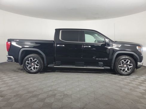 Used 2023 GMC Sierra 1500 SLT w/ SLT Premium Plus Package image 3