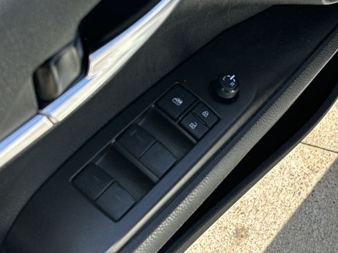 Used 2024 Toyota Camry SE w/ Cold Weather Package FWD image 14