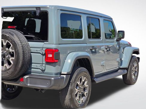 New 2026 Jeep Wrangler Unlimited Sahara AWD/4WD image 40