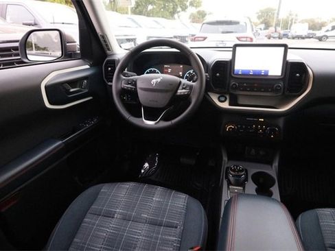 Used 2024 Ford Bronco Sport Heritage w/ Heritage Convenience Package image 21