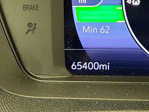 Used 2023 Chevrolet Bolt EUV LT w/ Driver Confidence Package image 15