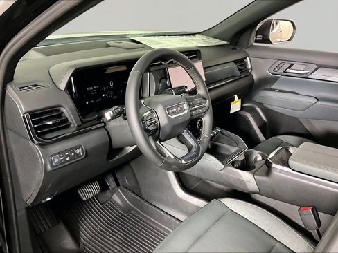 New 2026 GMC Terrain AT4 w/ Convenience Package III AWD/4WD image 7
