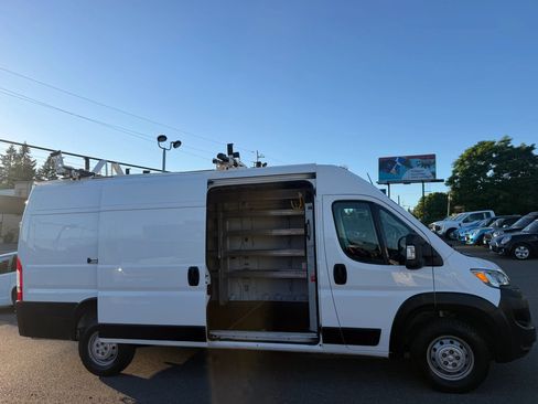Used 2023 RAM ProMaster 3500 FWD image 17