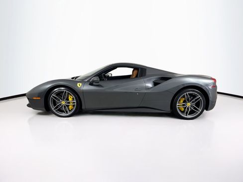 Certified 2018 Ferrari 488 Spider RWD image 4