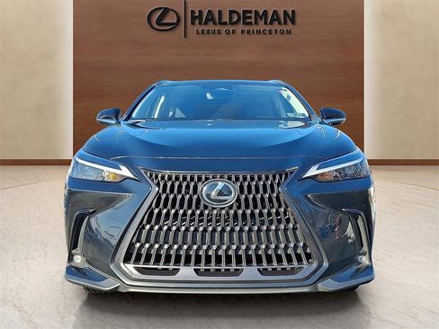 Used 2022 Lexus NX 350 AWD image 2