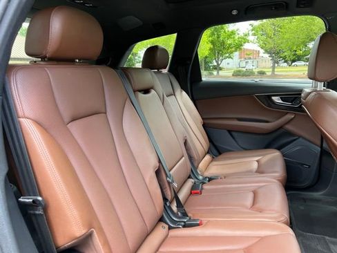 Used 2018 Audi Q7 3.0T Prestige AWD/4WD image 21