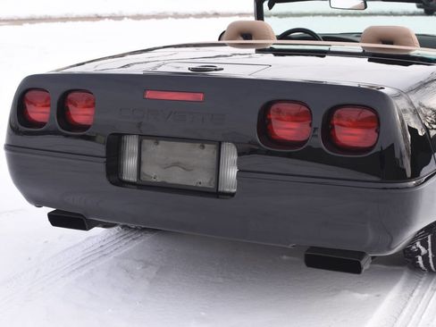 Used 1994 Chevrolet Corvette Convertible image 26