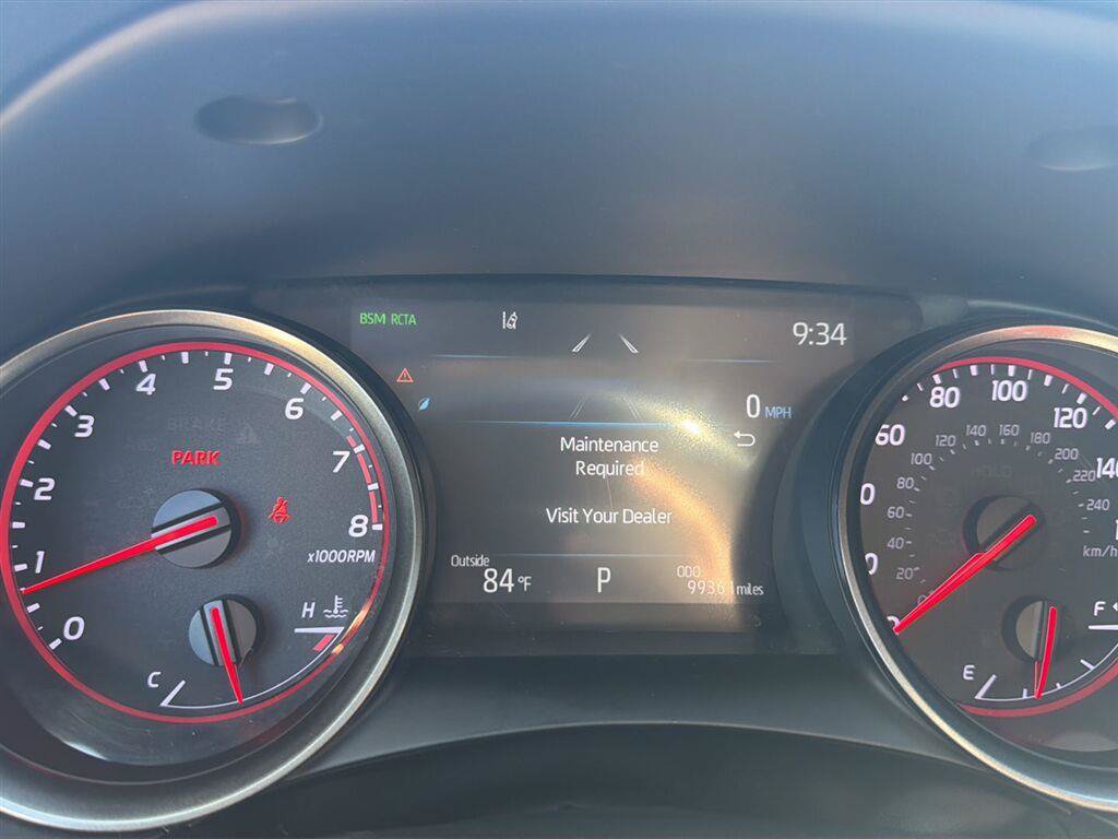 Used 2021 Toyota Camry XSE FWD image 4