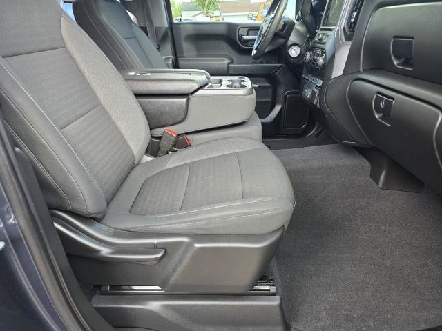Used 2022 Chevrolet Silverado 1500 Custom w/ Safety Confidence Package AWD/4WD image 10