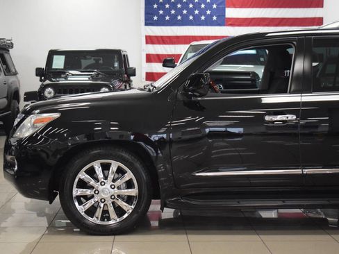 Used 2008 Lexus LX 570 4WD image 16