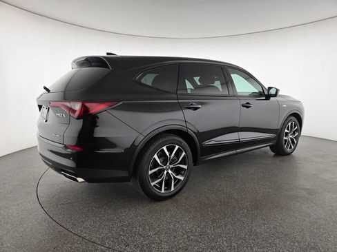 Used 2022 Acura MDX A-Spec AWD/4WD image 2