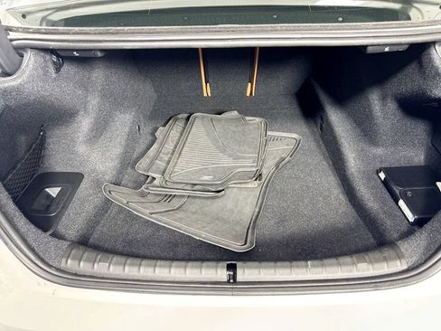 Used 2018 BMW 540i RWD image 33
