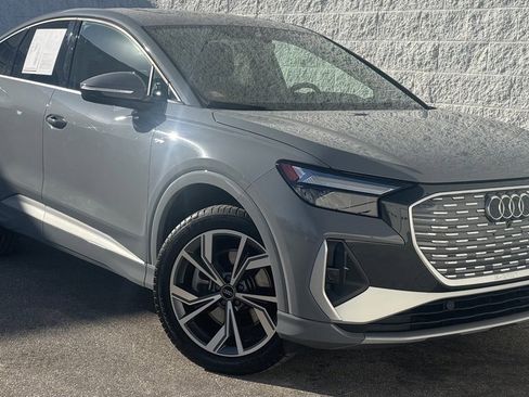 Used 2023 Audi Q4 e-tron Premium image 1
