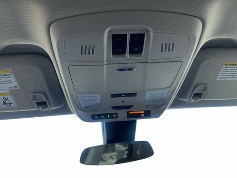 Used 2020 Buick Envision Premium image 27