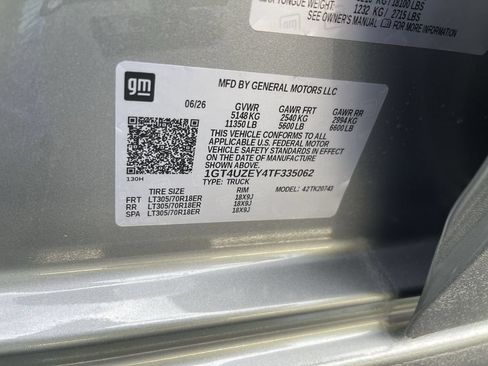 New 2026 GMC Sierra 2500 AT4X w/ LPO, Black Badging Package AWD/4WD image 35