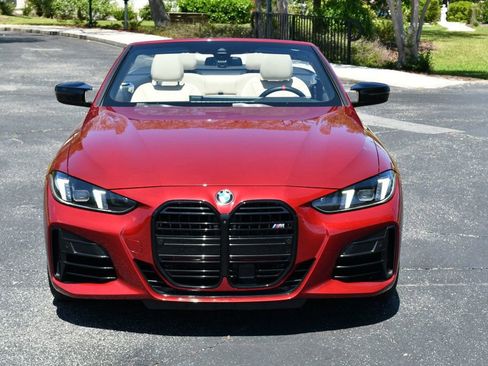 Used 2025 BMW M440i Convertible RWD image 9
