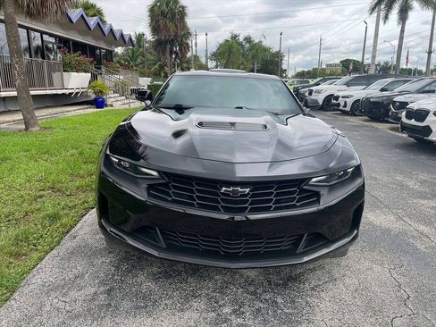 Used 2023 Chevrolet Camaro LT w/ Technology Package RWD image 3