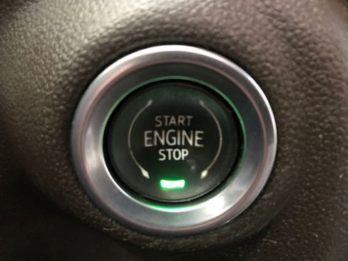 Used 2021 GMC Sierra 1500 Denali w/ Denali Ultimate Package AWD/4WD image 29