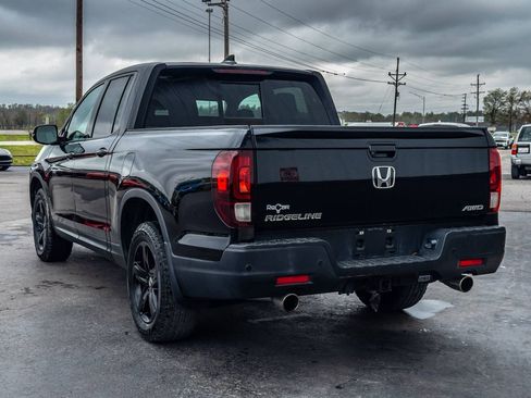 Used 2021 Honda Ridgeline Black Edition image 3